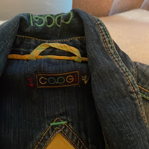 Coogi Mens Jean Dark Blue Rinse Jean Jacket. Size XL - Picture 2 of 15